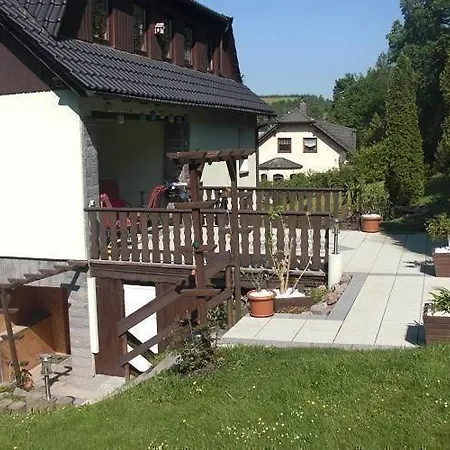 Gemuetliche In Im Erzgebirge Mit Kleiner Terrasse Apartman Stollberg