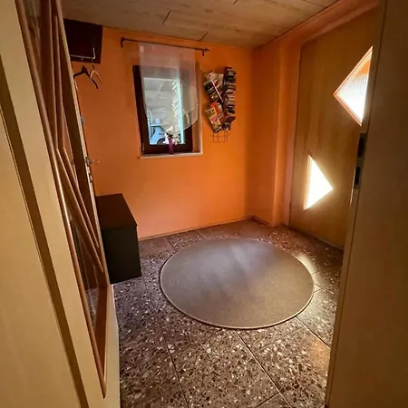 Gemuetliche In Im Erzgebirge Mit Kleiner Terrasse *
