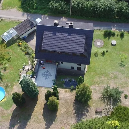 Gemuetliche In Im Erzgebirge Mit Kleiner Terrasse Stollberg